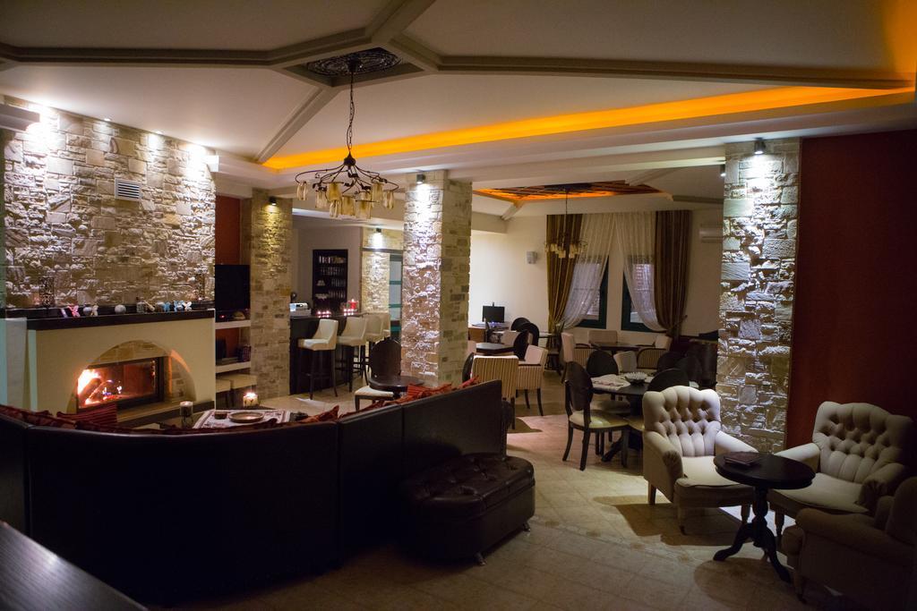 Evzin Hotel Loutraki (Pella) Exterior foto