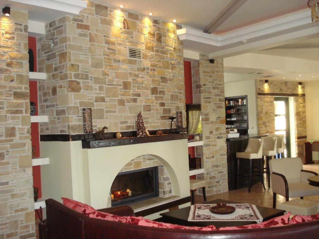 Evzin Hotel Loutraki (Pella) Exterior foto