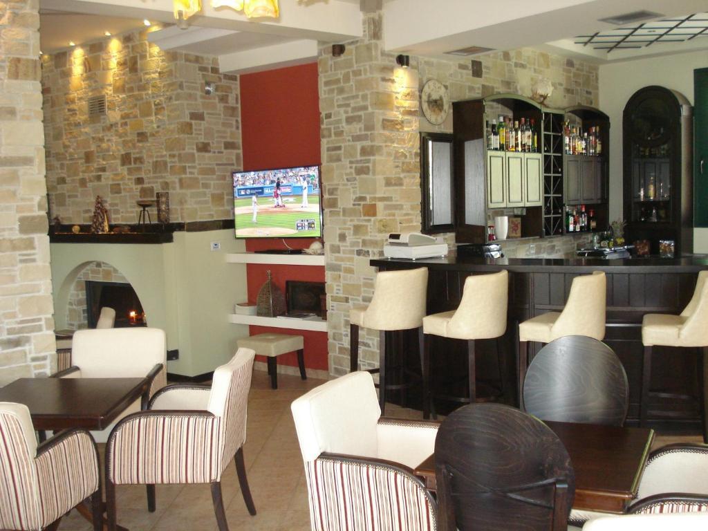 Evzin Hotel Loutraki (Pella) Exterior foto